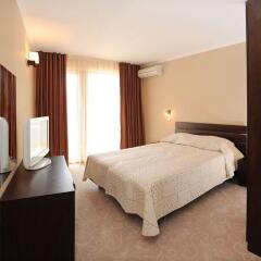 Hotel Plaza Равда комната для гостей