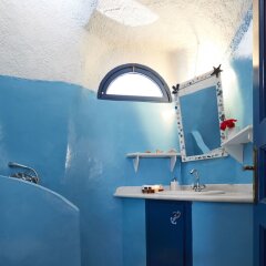 Отель Joy House Греция, Остров Санторини - отзывы, цены и фото номеров - забронировать отель Joy House онлайн ванная фото 2
