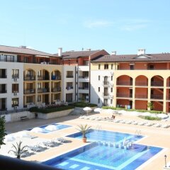Отель Galeria Holiday Apartments Болгария, Аврен - отзывы, цены и фото номеров - забронировать отель Galeria Holiday Apartments онлайн бассейн фото 3