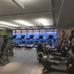 Отель Hilton Guadalajara фитнесс-зал