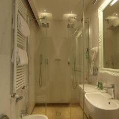 Отель Select Suites & Spa Риччоне ванная фото 2