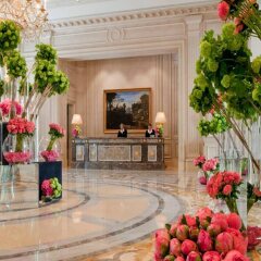 Отель Four Seasons George V Париж интерьер отеля фото 3