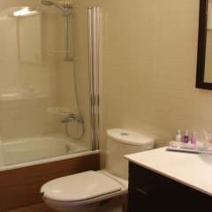 Отель Costarasa Apartamentos Альп ванная
