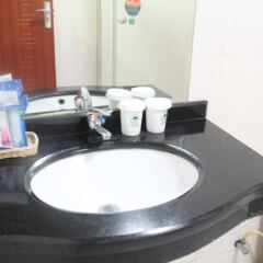 Отель GreenTree Inn GuangDong ZhongShan NanLang Light Rail Station ванная