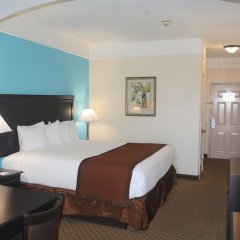 Отель Baymont by Wyndham Galveston США, Галвестон - отзывы, цены и фото номеров - забронировать отель Baymont by Wyndham Galveston онлайн комната для гостей фото 3