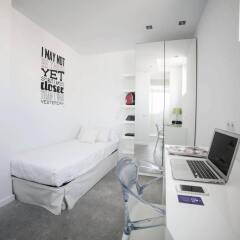 Отель Mi Casa Inn Plaza Espana - Adults Only Мадрид комната для гостей фото 2
