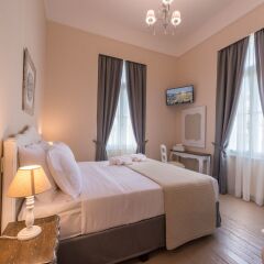 Отель Home and Art Suites комната для гостей фото 4