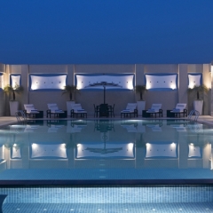 Отель Hilton Garden Inn New Delhi/Saket бассейн фото 2