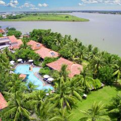 Отель Vinh Hung Riverside Resort & Spa пляж фото 2