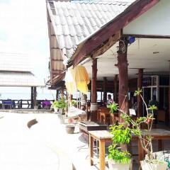 Отель Lanta New Beach Bungalows бассейн фото 3