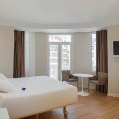 Отель Melia Plaza Valencia комната для гостей фото 4