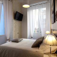 THC Latina Hostel комната для гостей