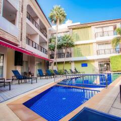 Отель Kata Blue Sea Resort Таиланд, пляж Ката - отзывы, цены и фото номеров - забронировать отель Kata Blue Sea Resort онлайн бассейн