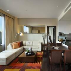 Отель Sukhumvit Park, Bangkok - Marriott Executive Apartments Таиланд, Бангкок - отзывы, цены и фото номеров - забронировать отель Sukhumvit Park, Bangkok - Marriott Executive Apartments онлайн комната для гостей фото 3