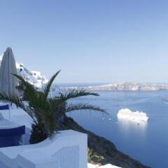 Отель Kafieris Apartments on the cliff Греция, Остров Санторини - 1 отзыв об отеле, цены и фото номеров - забронировать отель Kafieris Apartments on the cliff онлайн приотельная территория фото 2