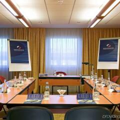 Отель Novotel Greenwich Лондон помещение для мероприятий