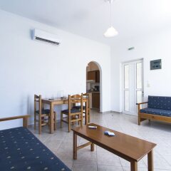 Mediterranean Hotel Apartments & Studios комната для гостей фото 16