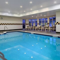 Отель Hilton Garden Inn Columbus Airport США, Колумбус - отзывы, цены и фото номеров - забронировать отель Hilton Garden Inn Columbus Airport онлайн бассейн фото 2
