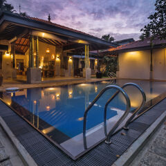 Отель Villa Republic Bentota Шри-Ланка, Бентота - отзывы, цены и фото номеров - забронировать отель Villa Republic Bentota онлайн бассейн