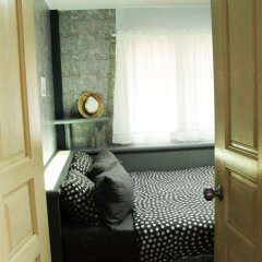 Отель Hi Bangkok B&B Бангкок комната для гостей