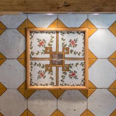Отель Gstaad - Great Luxurious Farmhouse гостиничный бар