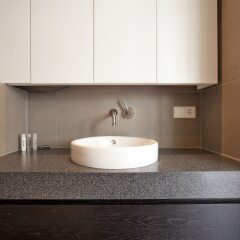 Отель Charles Apartments Нидерланды, Амстердам - отзывы, цены и фото номеров - забронировать отель Charles Apartments онлайн ванная фото 2