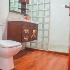 Tiki Hotel - Hospitality School of Tahiti in Faaa, French Polynesia from 85$, photos, reviews - zenhotels.com bathroom