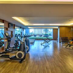 Отель Radisson Blu Plaza Bangkok Бангкок фитнесс-зал фото 3