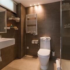 Апартаменты Plazamar Apartments ванная