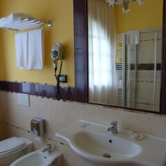 Отель Ristorante "Da Valerio" Италия, Читтадукале - отзывы, цены и фото номеров - забронировать отель Ristorante "Da Valerio" онлайн ванная фото 2
