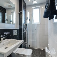 Отель FM Luxury 1-BDR Apartment - Rock'n'Roll Болгария, София - отзывы, цены и фото номеров - забронировать отель FM Luxury 1-BDR Apartment - Rock'n'Roll онлайн фото 6