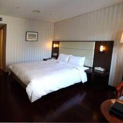 Отель Prima Hotel Южная Корея, Сеул - отзывы, цены и фото номеров - забронировать отель Prima Hotel онлайн сейф в номере