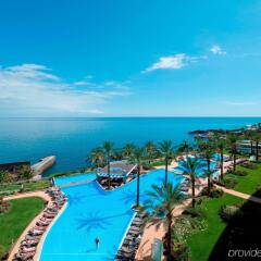 Отель Pestana Promenade Ocean Resort Hotel Португалия, Фуншал - 1 отзыв об отеле, цены и фото номеров - забронировать отель Pestana Promenade Ocean Resort Hotel онлайн балкон