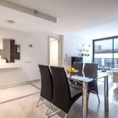 Апартаменты Rent Top Apartments Beach-Diagonal Mar Барселона комната для гостей