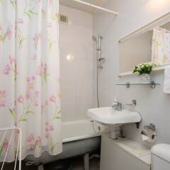 Апартаменты Apartment Etazhy Tokarey-Kraulya Екатеринбург ванная фото 2