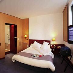 Отель Novotel Suites Hannover комната для гостей