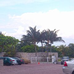 Отель Cancun Plaza Condo парковка