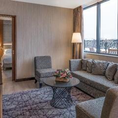Гостиница Sheraton Nizhny Novgorod Kremlin Стандартный номер с двуспальной кроватью фото 15