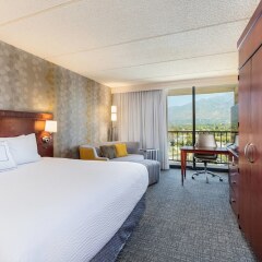 Отель Courtyard by Marriott Los Angeles Pasadena/Monrovia комната для гостей фото 4