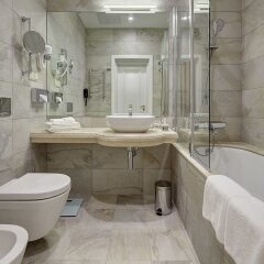 Апартаменты Apartments by Palmira Business Club ванная фото 2