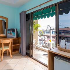 Отель Seven Oak Inn комната для гостей фото 5