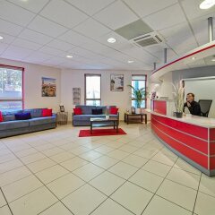 Отель Residhotel Lyon Part Dieu Франция, Лион - 2 отзыва об отеле, цены и фото номеров - забронировать отель Residhotel Lyon Part Dieu онлайн интерьер отеля