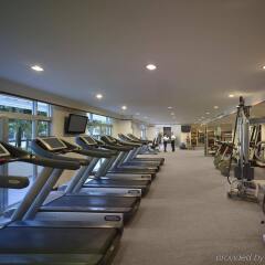 New World Saigon Hotel фитнесс-зал