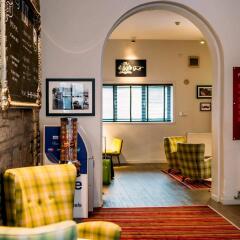 Отель Safestay Edinburgh Royal Mile Великобритания, Эдинбург - отзывы, цены и фото номеров - забронировать отель Safestay Edinburgh Royal Mile онлайн интерьер отеля