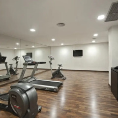 Hotel Exe Moncloa фитнесс-зал