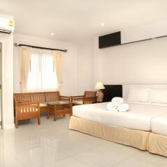 Отель Airport Mansion Phuket комната для гостей фото 3