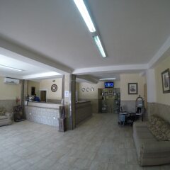 Hotel Four Seasons Кингстон банкомат