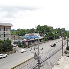 NOMAD Hostel Krabi