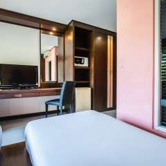 Ratana Apart Hotel at Chalong удобства в номере фото 2
