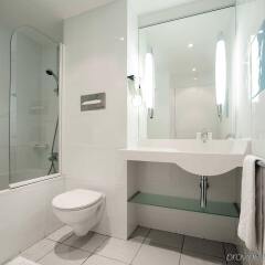 Отель Novotel Luxembourg Kirchberg ванная